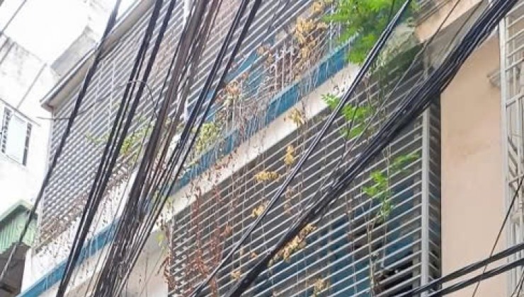 Cho thuê MBKD Spa, TT dạy học Phố Lê Thanh Nghị, 71m2, 3 tầng,  mặt tiền 8m, 25 triệu